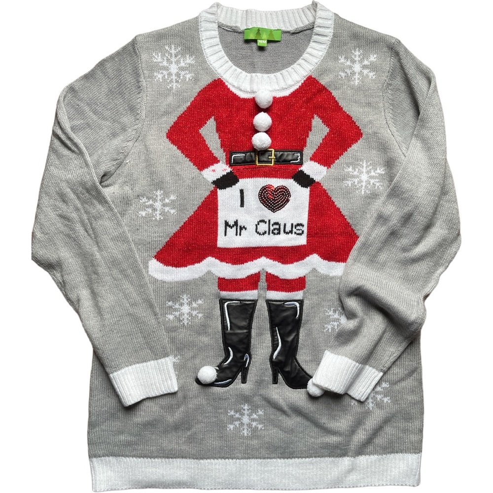 Christmas sweater in like new condition size M